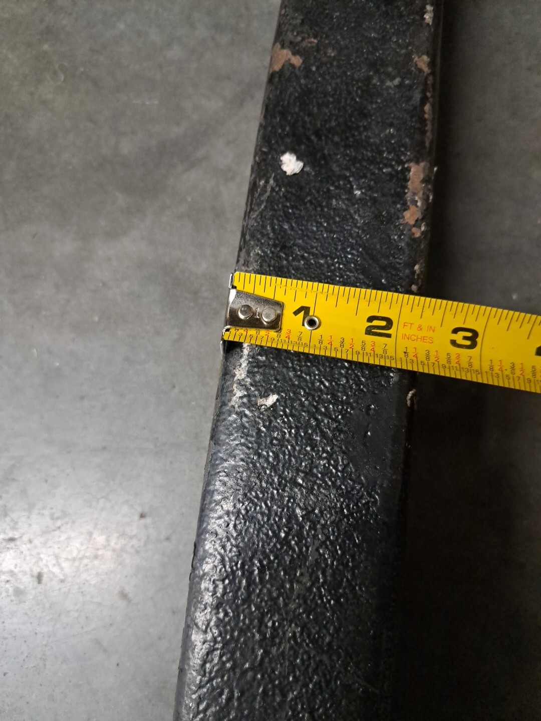 Cub Cadet Triple Bagger Bumper Counter Weight 719-04271A QY-03 (35 Lbs)