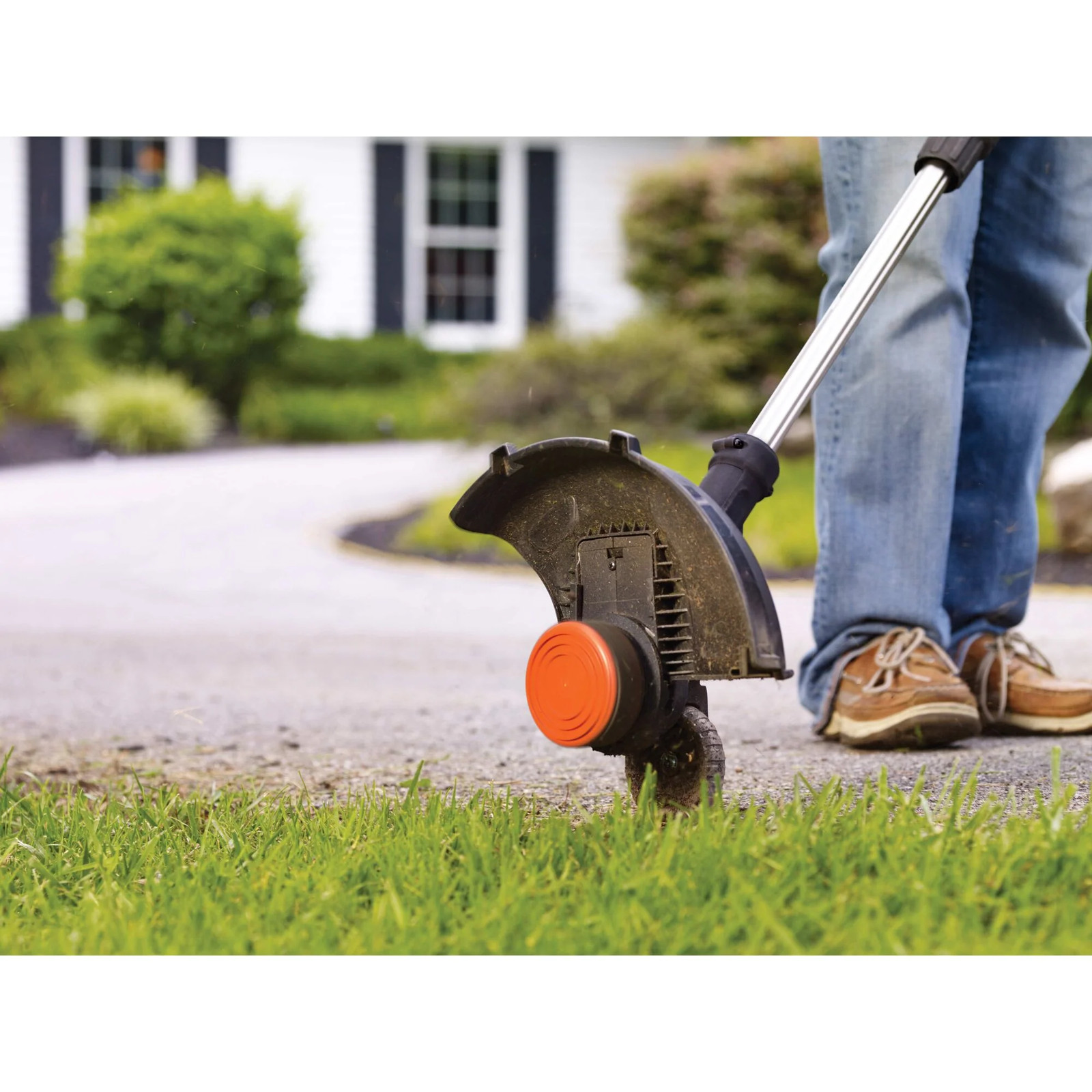 BLACK+DECKER 20V MAX* String Trimmer, 2-Speed, 12-Inch, Cordless – LST522