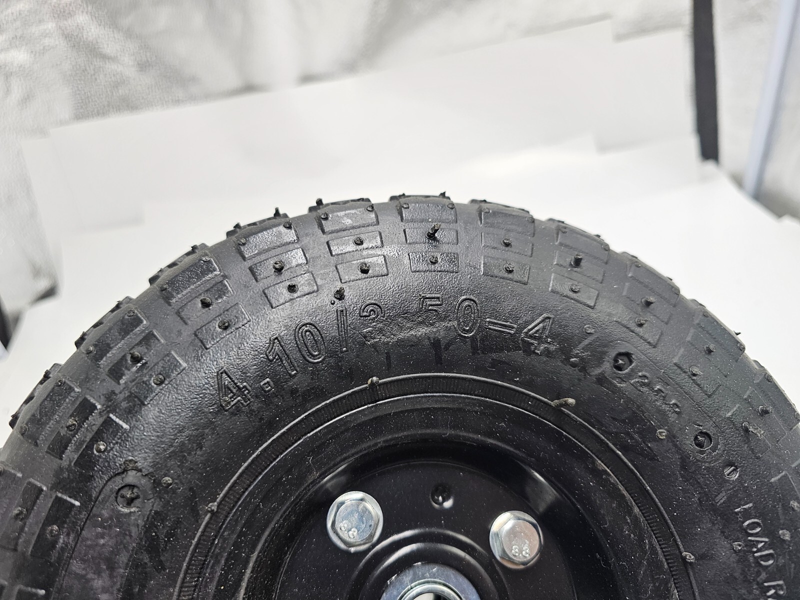 (QTY 3) Harbor 10″ Pneumatic Tire Black 5/8 Hub 300lb 67465 For Garden Dump Cart