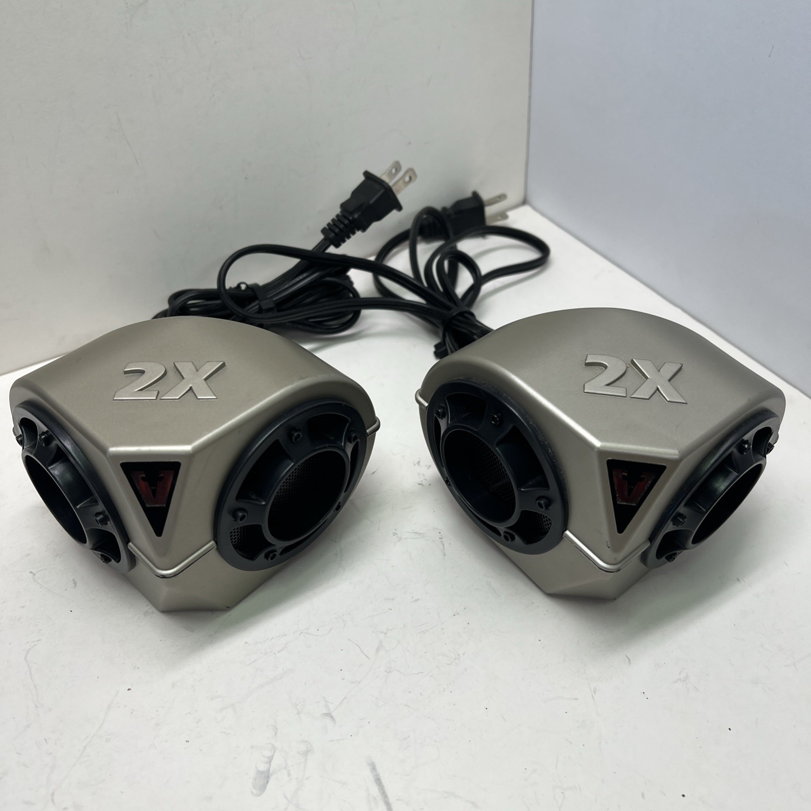 2 Each Victor Sonic PestChaser 2X M792 Plug-in Ultrasonic Rodent Repeller Tested