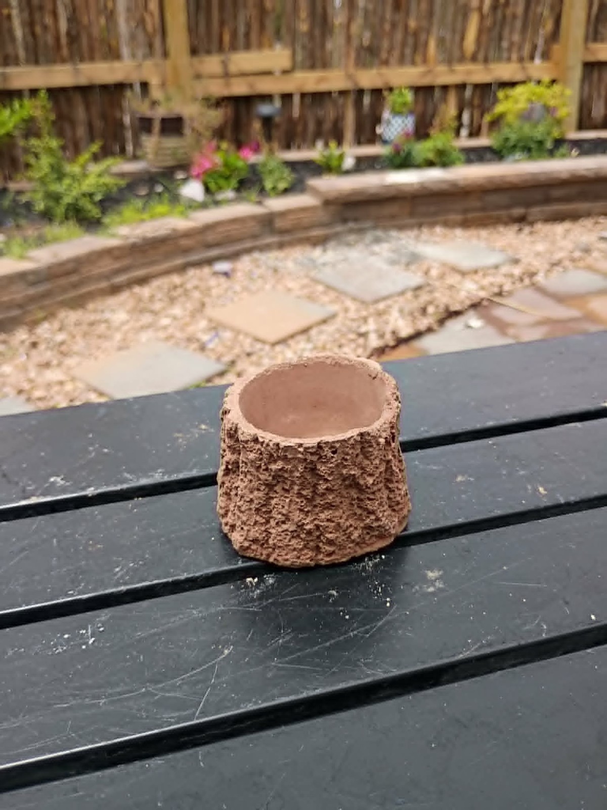 Handmade concrete planter pot – small tree trunk 2.5in x 2.5in x 1.8in