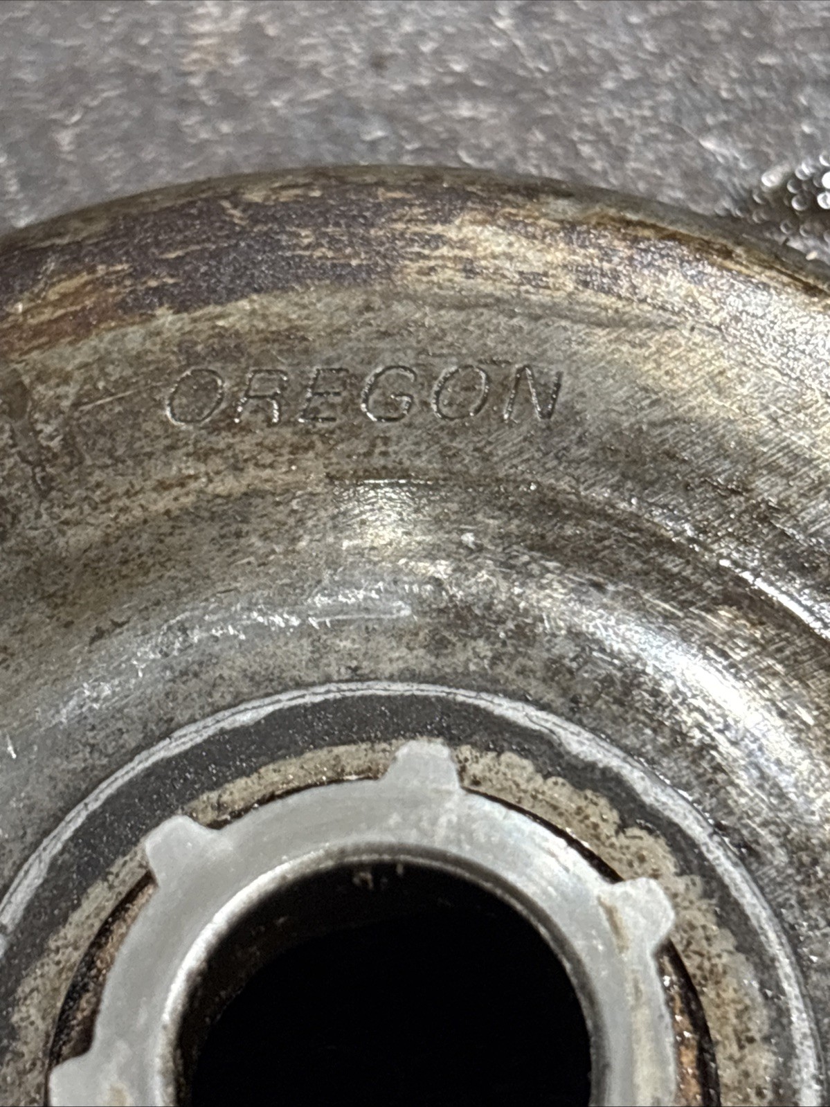 OEM McCulloch Pro MAC 610 Chainsaw Clutch and Rim Sprocket Assembly