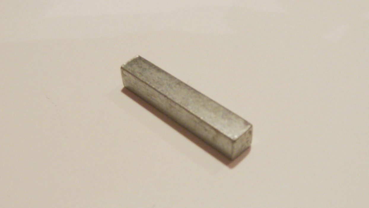 (1) 3/16″ SQUARE kEY KEYWAY KEYSTOCK for Small Engines Honda,Briggs,Tecumseh 1″L