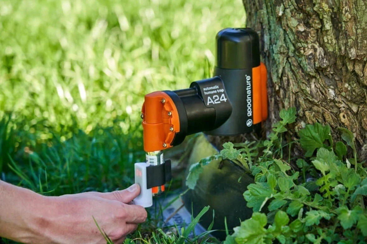 Brand New Goodnature A24 Home Trapping Kit – Automatic Rodent Control Kits