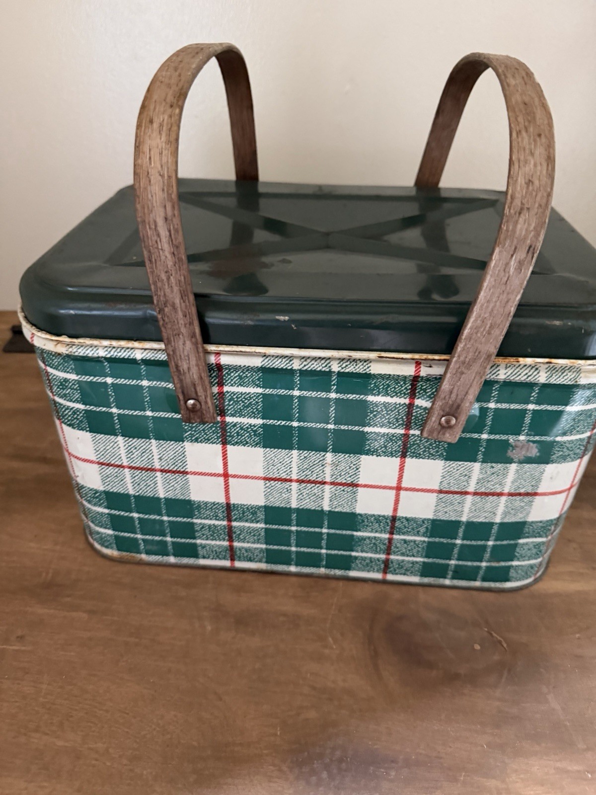 Vintage Retro Green White Red Plaid Metal Picnic Basket Storage Wood Handles