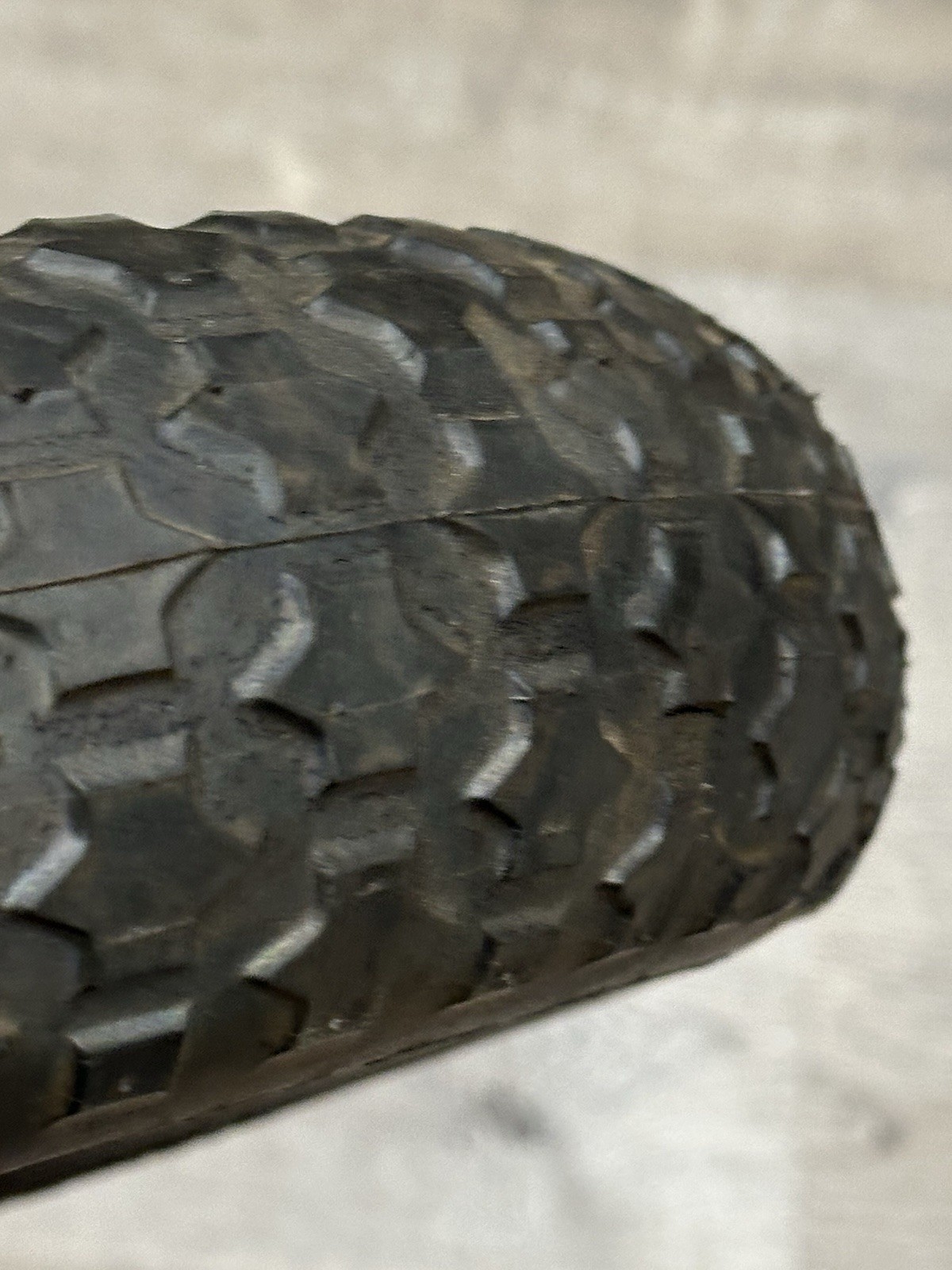 Marathon Universal Fit Replacement Utility Wheelbarrow Wheel Tire 13-16