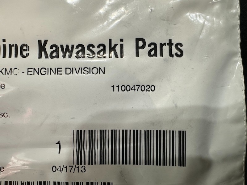 New Kawasaki 110047020 Head Gasket Genuine OEM Replacement Part 11004-7009