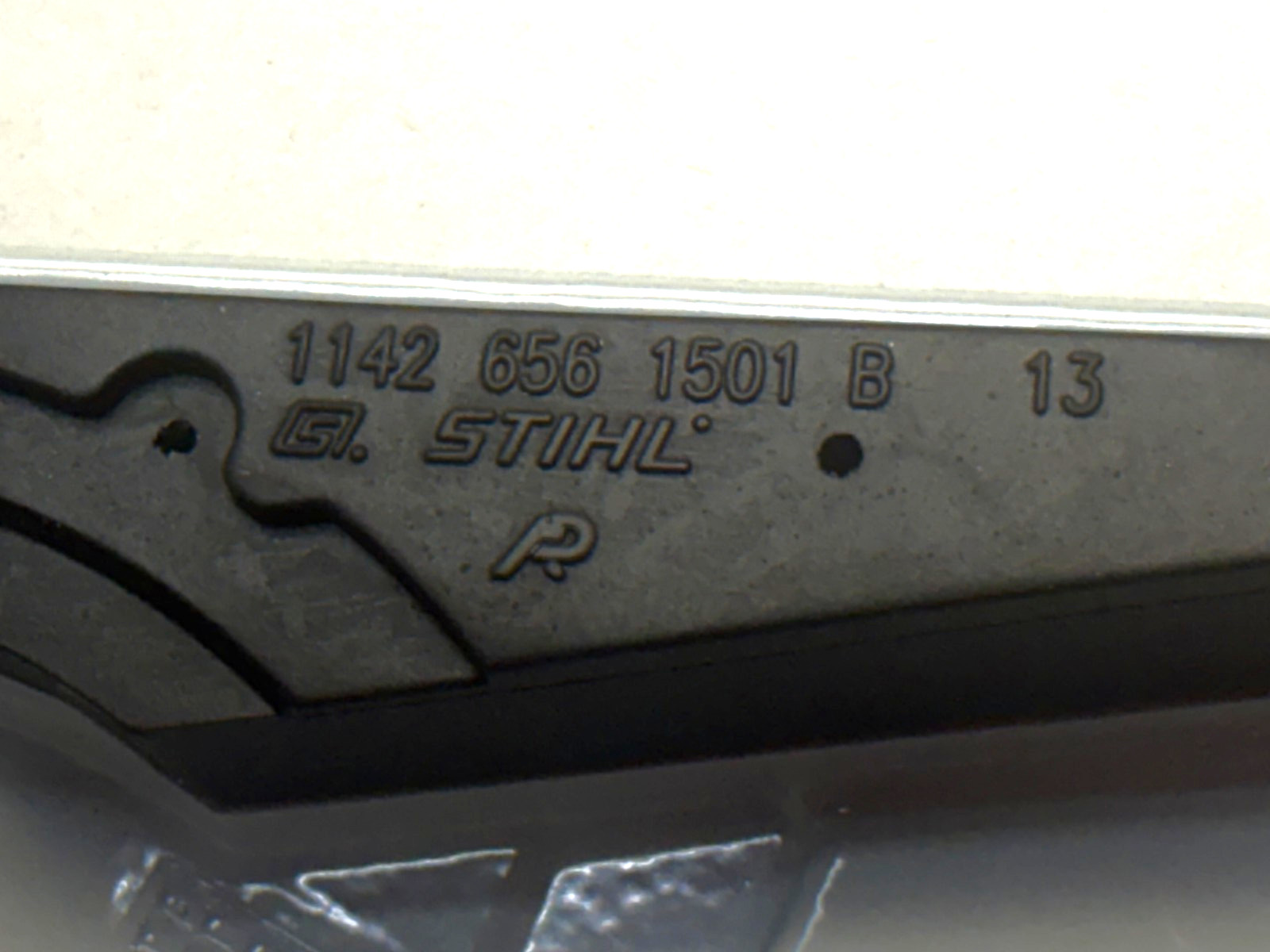New Genuine OEM STIHL MS 500i MS500i Side Clutch Cover Outer Spike Chainsaw