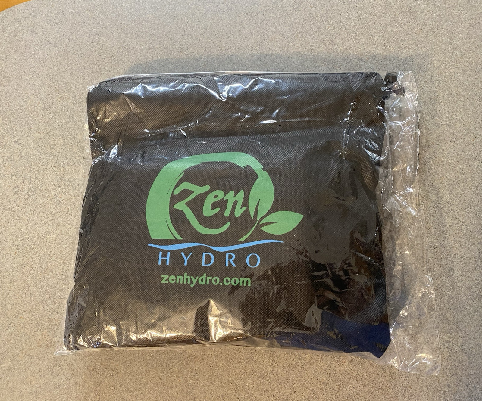 New Zen Hydro Bubble 4 Extraction Bags w/Square Pressing Screen Hash Oil (ca)