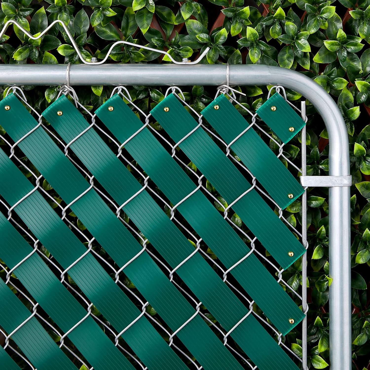 Fence Privacy Screen Slats – 1.8 in X 246 Ft, Dark Green PVC – Privacy Fence Pla
